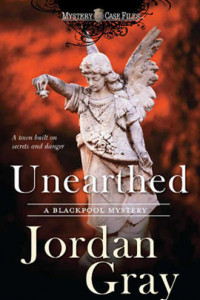 Книга Unearthed